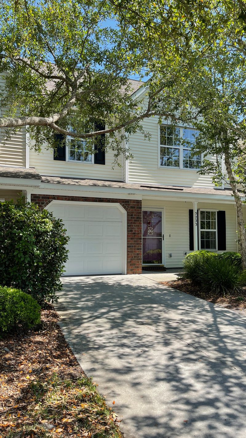 5233 Fernland Way, North Charleston, SC 29420