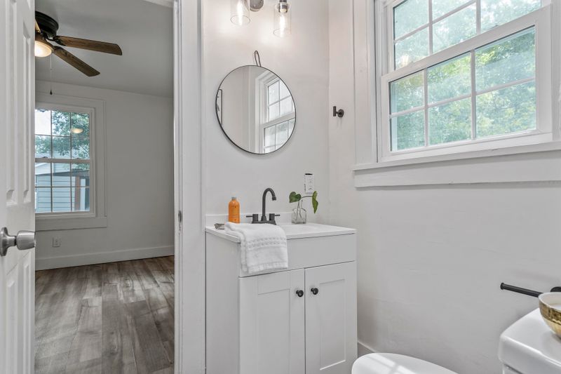 2722 Constitution Ave, North Charleston, SC 29405