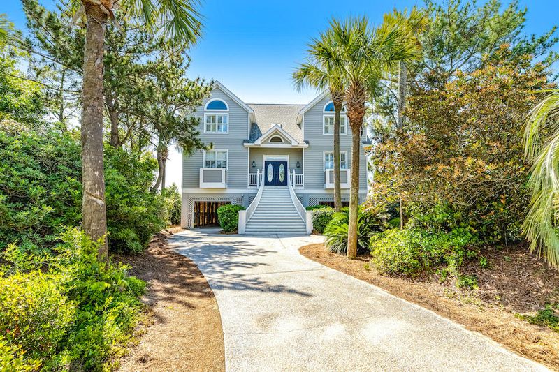 714 Ocean Blvd, Isle Of Palms, SC 29451