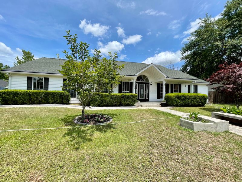 118 Woodstork Dr, Goose Creek, SC 29445