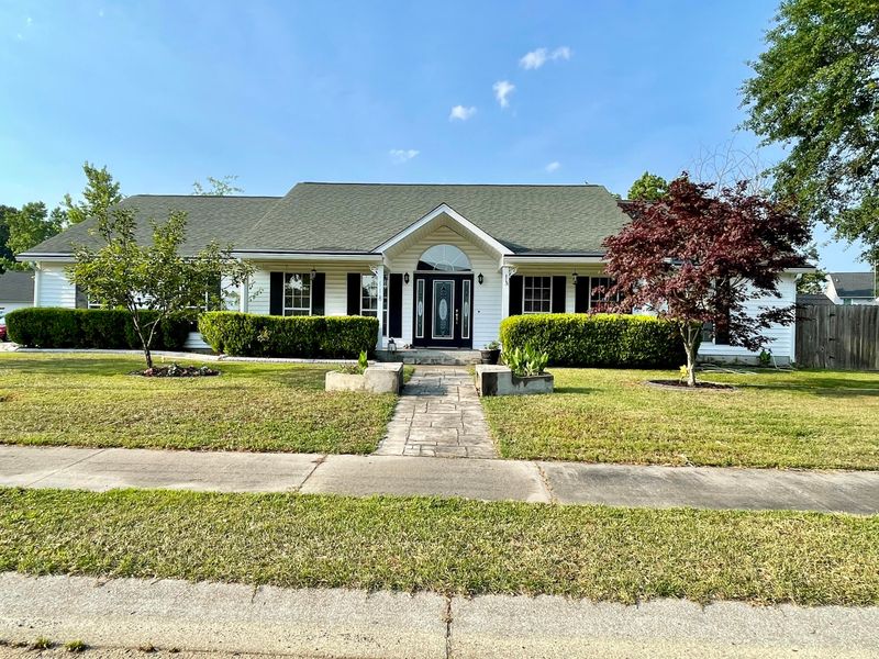 118 Woodstork Dr, Goose Creek, SC 29445