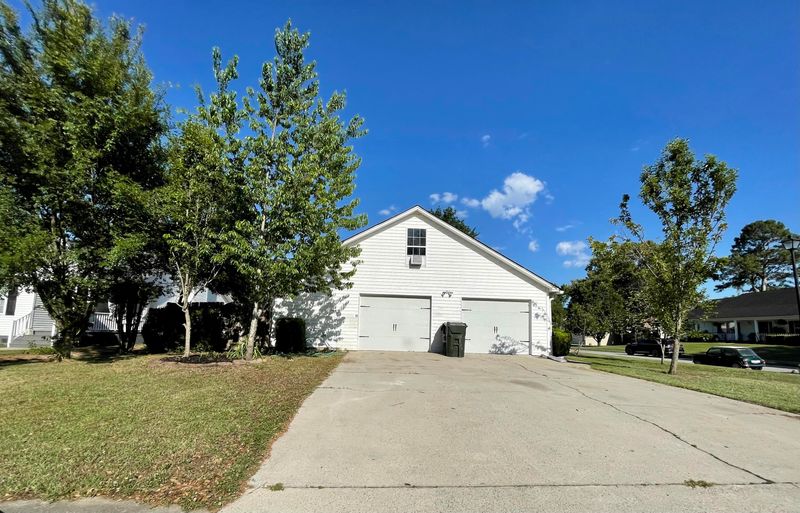 118 Woodstork Dr, Goose Creek, SC 29445