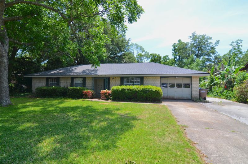 1437 Kentwood Cir, Charleston, SC 29412