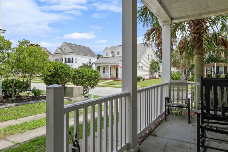 307 Peters Creek Dr, Summerville, SC 29486