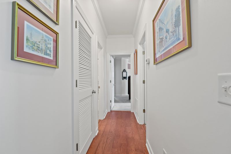 1006 W Marymont Ln, Charleston, SC 29414