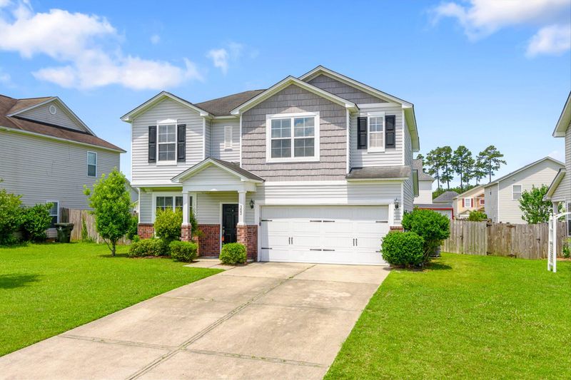 303 Mossy Wood Rd, Summerville, SC 29486