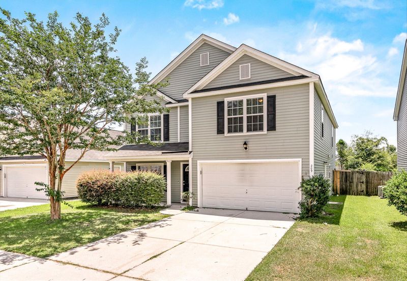 209 Emerald Isle Dr, Moncks Corner, SC 29461