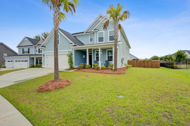 574 Pendleton Dr, Moncks Corner, SC 29461