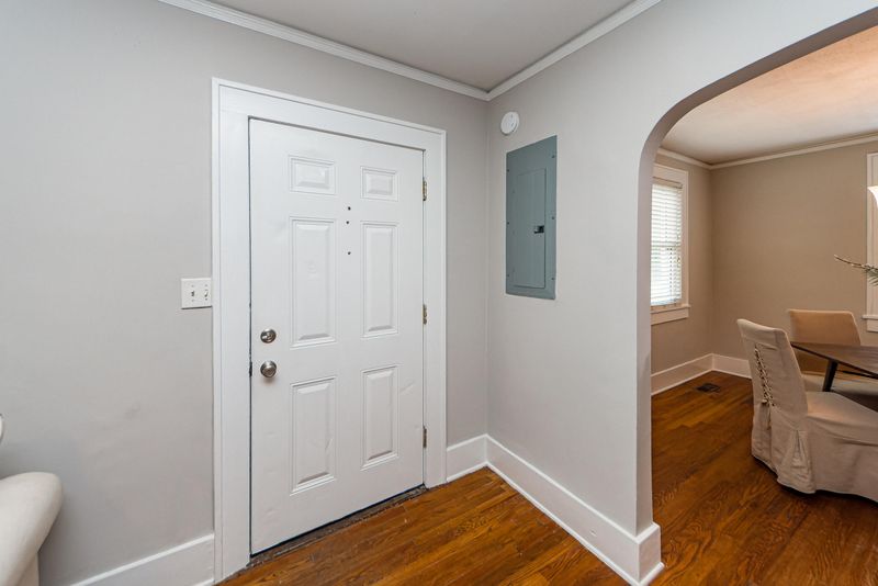 117 St Margaret St, Charleston, SC 29403