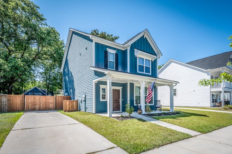 1693 Emmets Rd, Johns Island, SC 29455