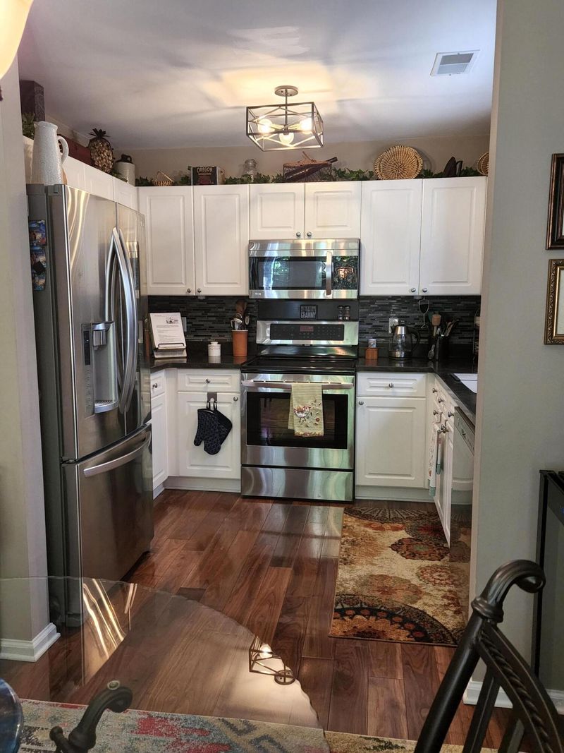 855 Bent Hickory Rd, Charleston, SC 29414