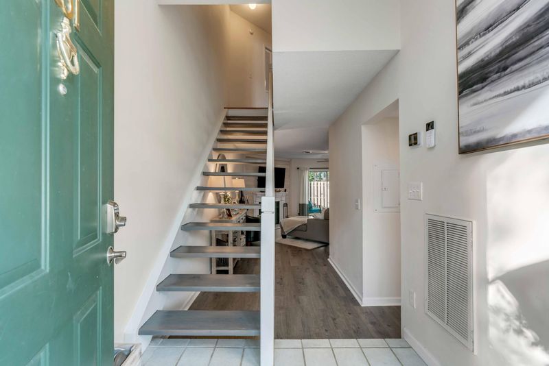 1131 Monaco Dr, Mount Pleasant, SC 29464