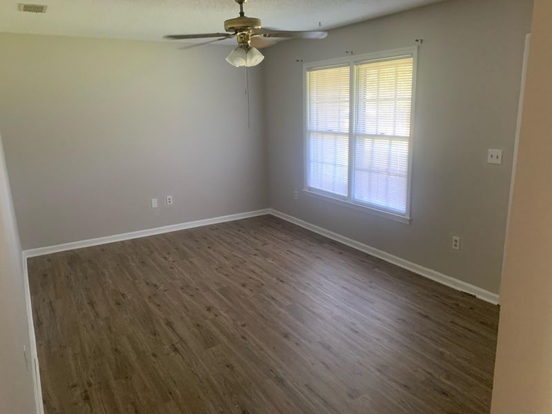 101 Highland Ave, Summerville, SC 29486