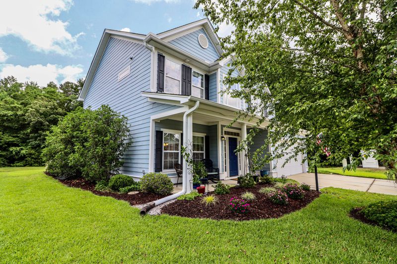 8554 Royal Palm Ln, North Charleston, SC 29420