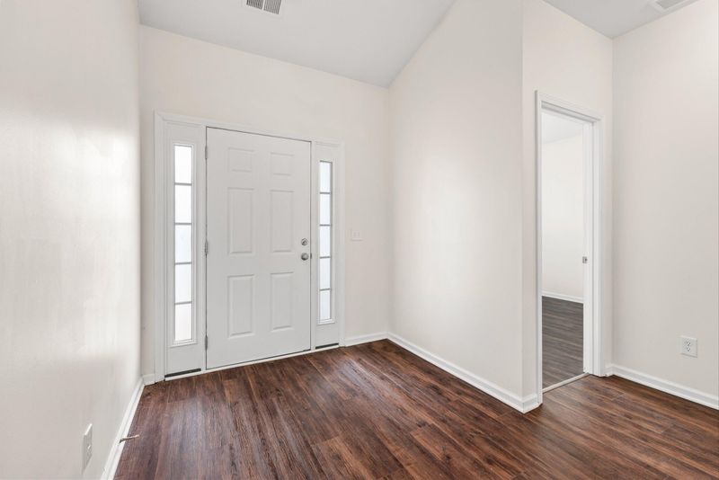 275 Spectrum Rd, Summerville, SC 29483