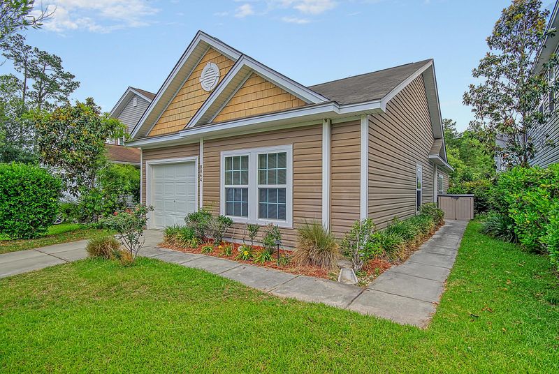 8864 Renwick Ave, North Charleston, SC 29420