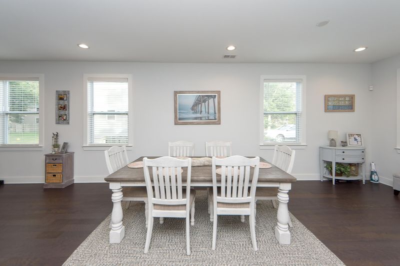 1518 Grimball Rd, Charleston, SC 29412