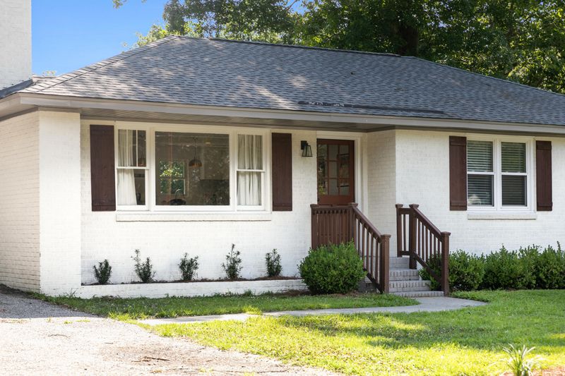 33 Oak Forest Dr, Charleston, SC 29407