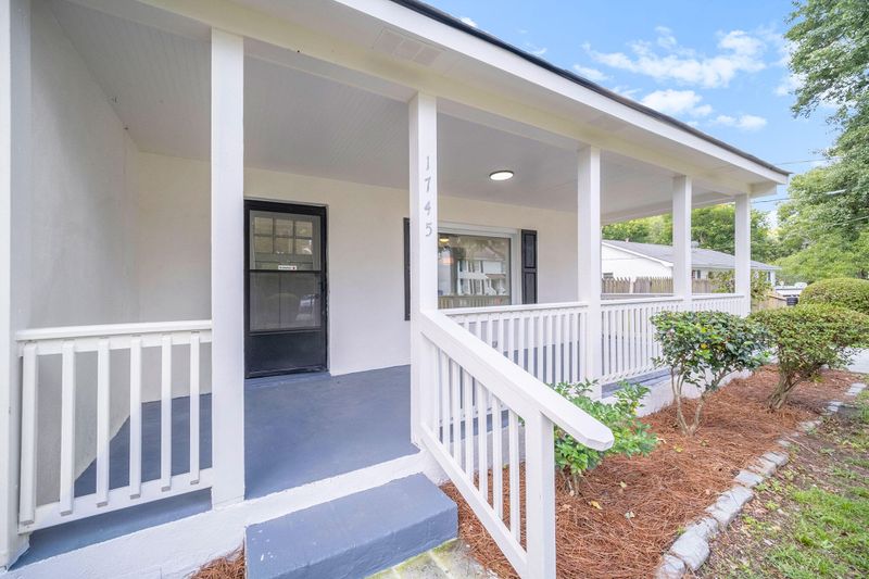 1745 Skinner Ave, Charleston, SC 29407