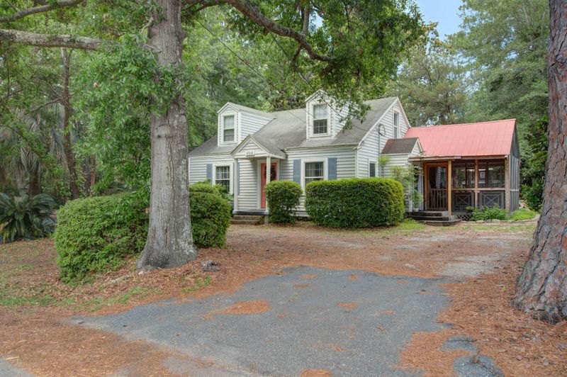 458 Lindberg St, Charleston, SC 29412