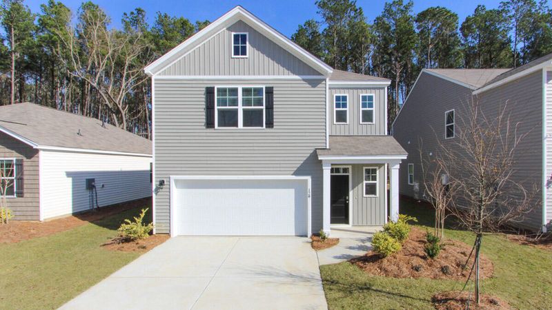 667 Silver Spruce St, Summerville, SC 29486