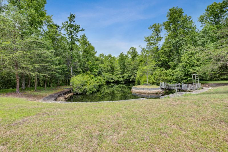 996 Fauling Rd, Saint Stephen, SC 29479