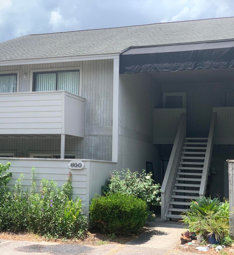 606 Waterwood Dr, Goose Creek, SC 29445