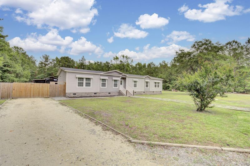 116 Wide Woods Ln, Saint Stephen, SC 29479