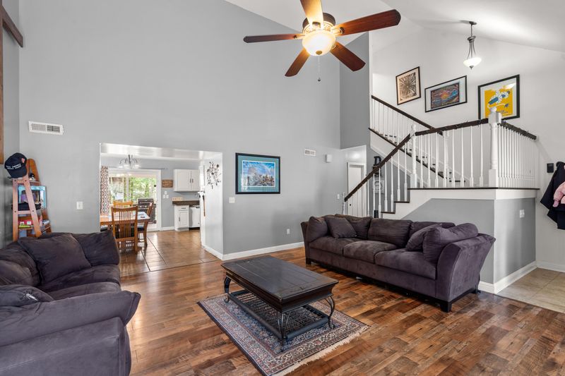 222 Woodward Blvd, Summerville, SC 29483