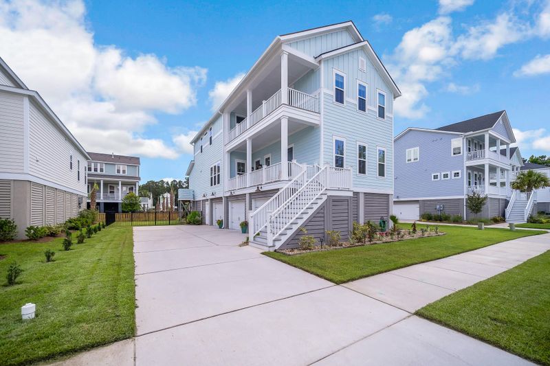 2413 Georgia Guard Dr, Johns Island, SC 29455