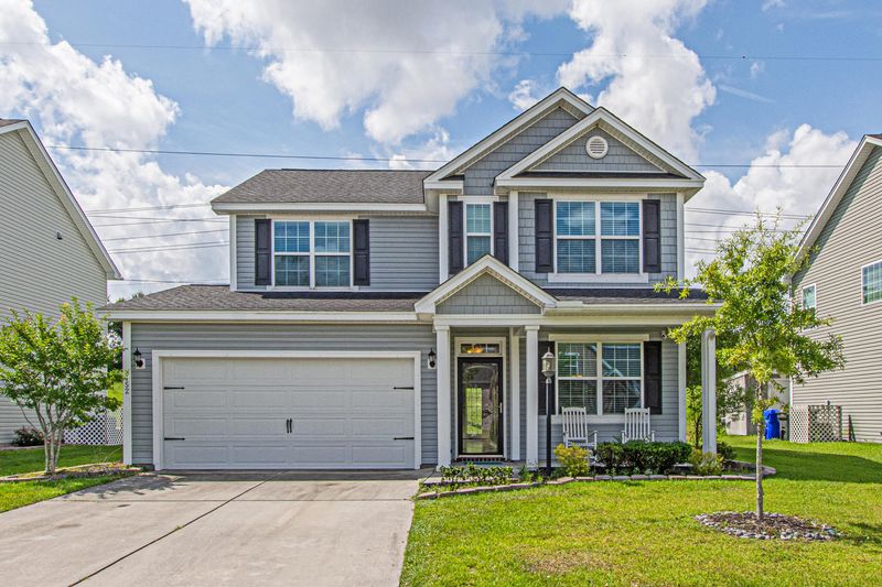 8152 Ronda Dr, North Charleston, SC 29406
