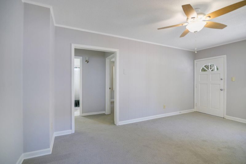 1728 Jessamine Rd, Charleston, SC 29407