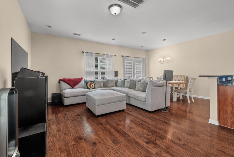 349 Drayton Place Dr, Moncks Corner, SC 29461