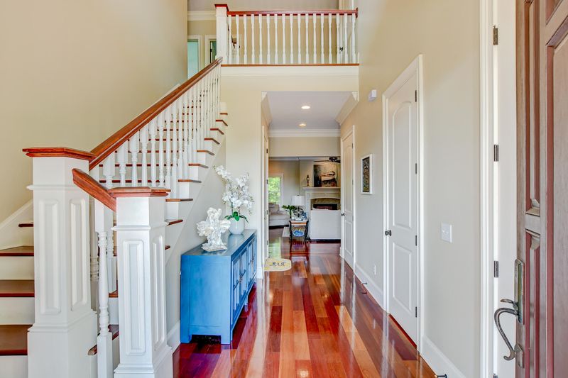 1064 Rivershore Rd, Charleston, SC 29492