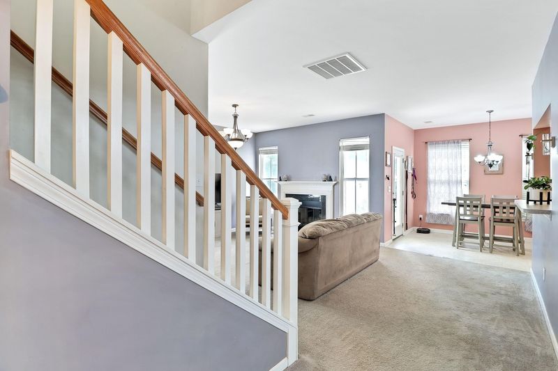 128 Old Jackson Rd, Goose Creek, SC 29445