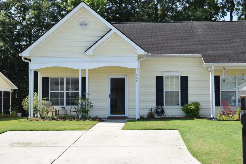 205 Dupont Way, Summerville, SC 29485