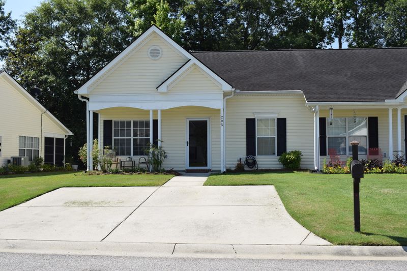 205 Dupont Way, Summerville, SC 29485