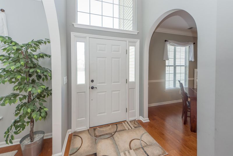 1355 Somersby Ln, Mount Pleasant, SC 29466