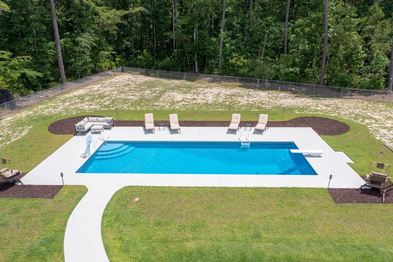 2434 Cooper Store Rd, Moncks Corner, SC 29461
