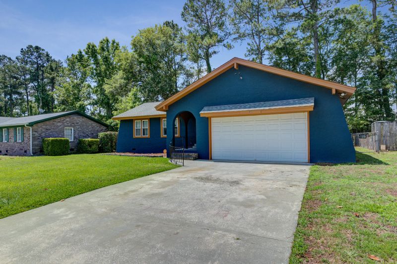 146 Ponderosa Dr, Ladson, SC 29456