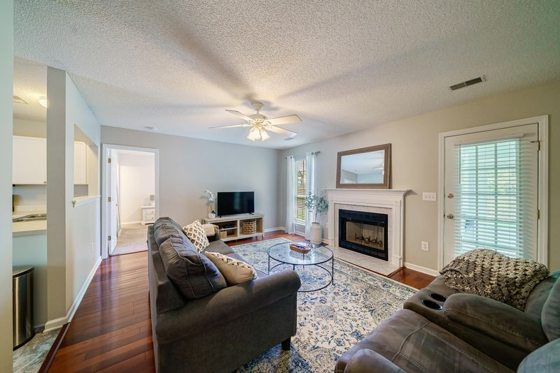 3072 Morningdale Dr, Mount Pleasant, SC 29466