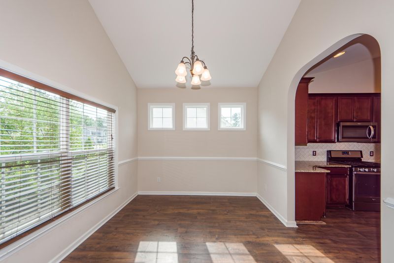 107 Kahlers Way, Summerville, SC 29483