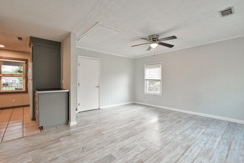 213 Water Oak Dr, Goose Creek, SC 29445