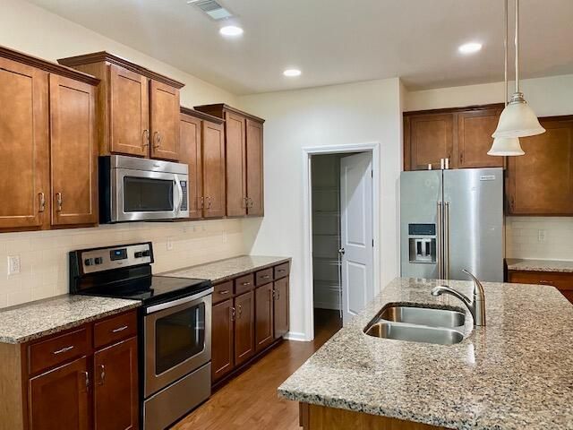 1404 Dahoo Ln, Ladson, SC 29456