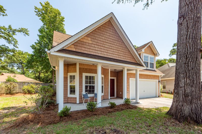 1002 Jamsie Cove Dr, Charleston, SC 29412