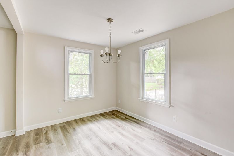 2312 Aintree Ave, North Charleston, SC 29405