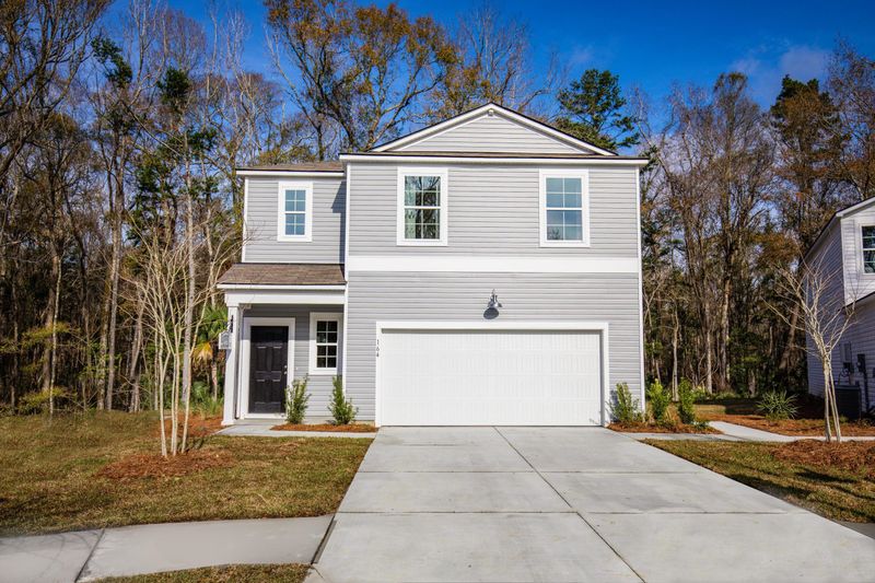 551 Spanish Wells Rd, Summerville, SC 29486