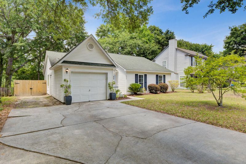 1982 Trimbleston Pl, Mount Pleasant, SC 29464