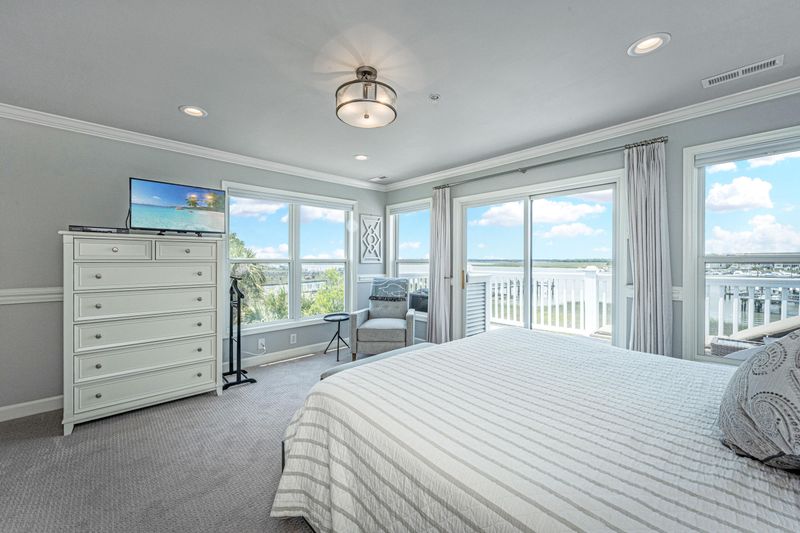 81 Sandbar Ln #12, Folly Beach, SC 29439