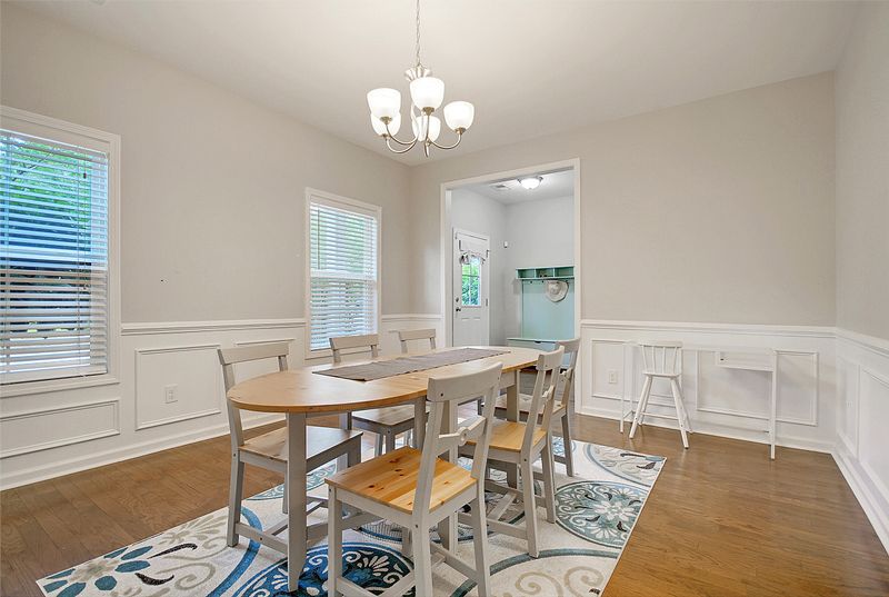 412 Verbena Ave, Summerville, SC 29483